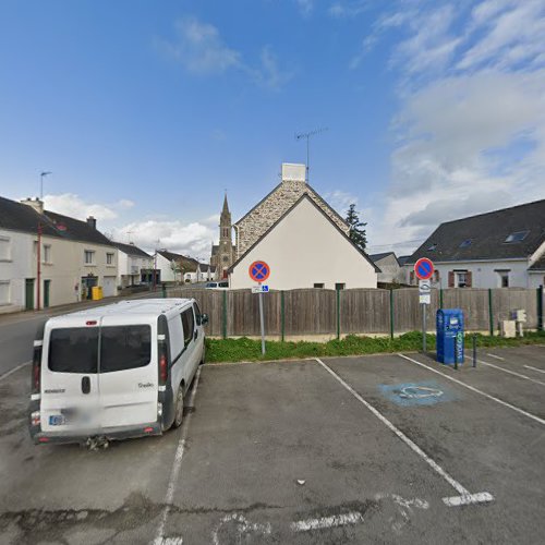 Borne de recharge de véhicules électriques SYDEGO Charging Station Sainte-Reine-de-Bretagne