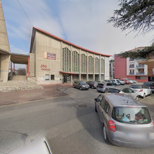 Église catholique Congrégation Sainte Famille Sainte-Foy-lès-Lyon