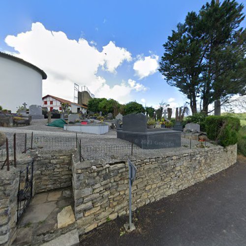 Cimetière à Juxue à Juxue