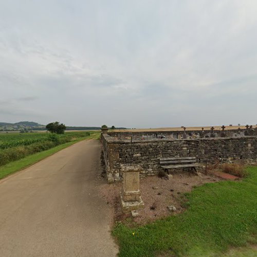 Cimetière à Moussy