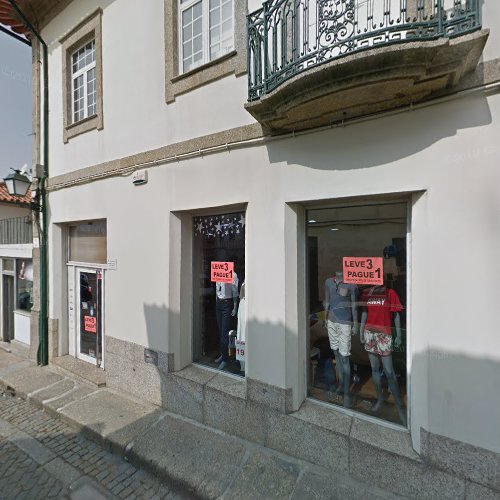 Vítor WearHouse em Castelo de Paiva