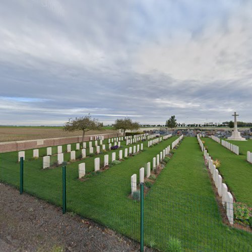 Commonwealth War Graves Rosieres à Rosières-en-Santerre