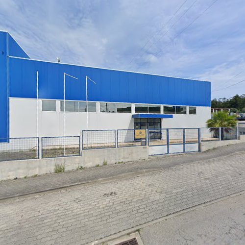 Roda Página Reconstrução E Comercio De Pneus, Lda em Esmoriz