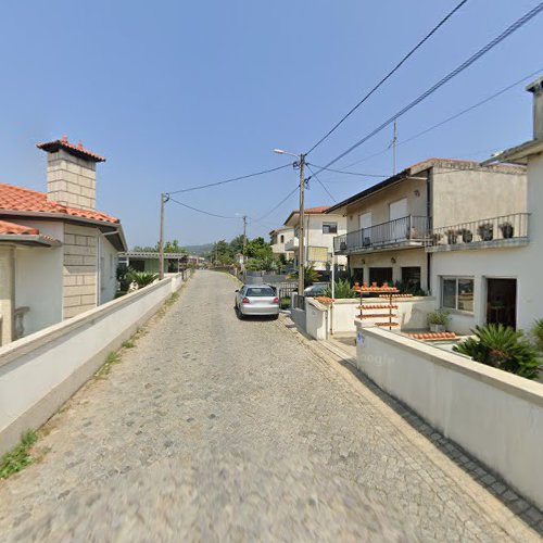 Cerâmica Agostinho Vasconcelos em Galegos (São Martinho)