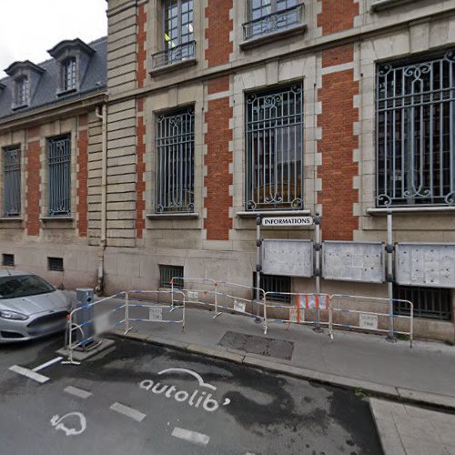 Borne de recharge de véhicules électriques Métropolis Charging Station Saint-Ouen-sur-Seine