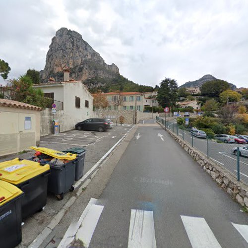 Borne de recharge de véhicules électriques Prise de Nice Charging Station Saint-Jeannet