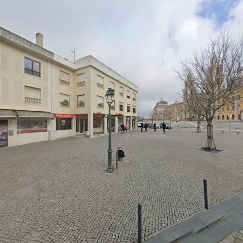 Loja de materiais de construção Contijol-construção E Aluger De Maquinas, Lda. Mafra