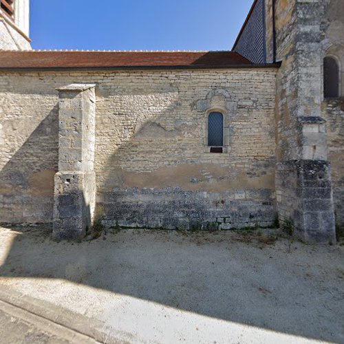 Église Église Saint-Nicolas Yrouerre