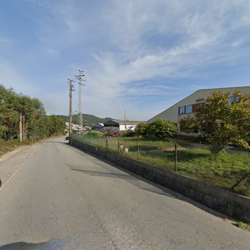 Haase E Kuhn Portuguesa - Agulhas Têxteis, Unipessoal, Lda. em São Miguel-o-Anjo