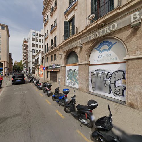 Clínica dental Clinica Dental Azarías, dentistas en Palma de Mallorca Palma