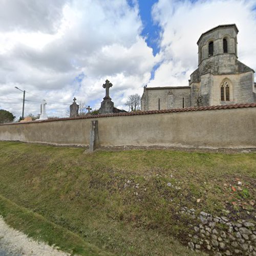 Cimetière à Sousmoulins