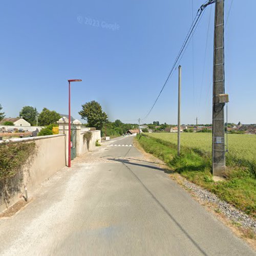 Cimetière à Courgains