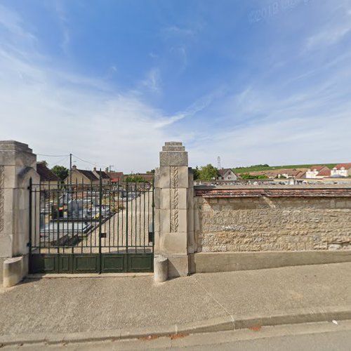 Cimetière de Maligny à Maligny