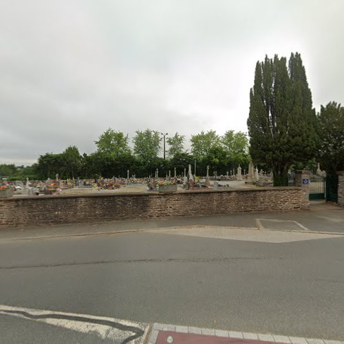 Cimetière Commonwealth War Graves WW2 Saint-Erblon