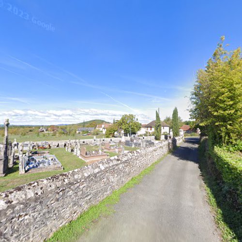 Cimetière à Saint-Michel-de-Bannières