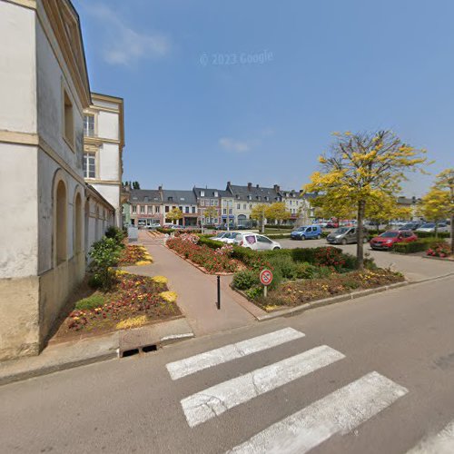 AXA Assurance et Banque Canu Fournier à Bacqueville-en-Caux