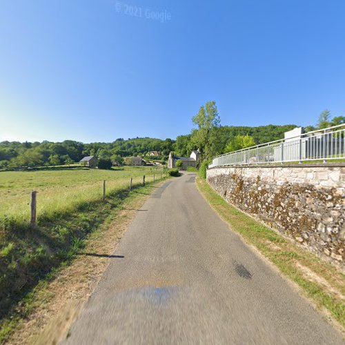 Cimetière à Les Angles-sur-Corrèze
