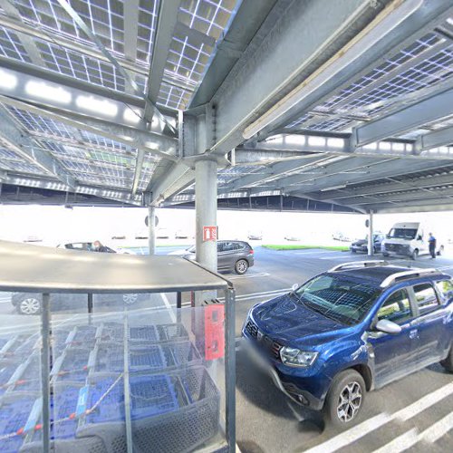 Borne de recharge de véhicules électriques E.Leclerc Charging Station Plouguernével