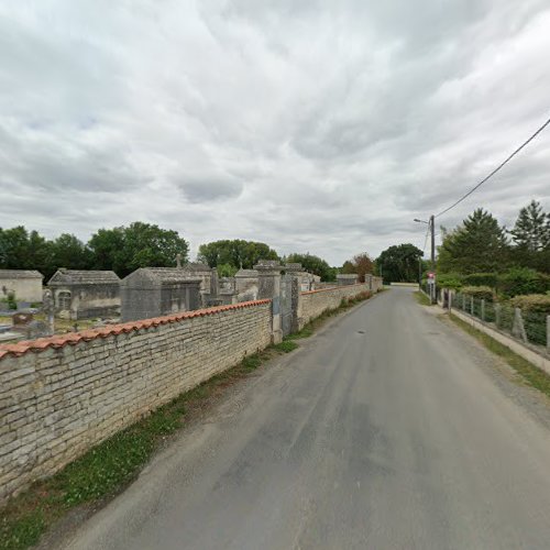 cimetière à Aigre