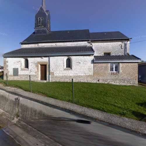 Église à Saint-Pierre-à-Arnes