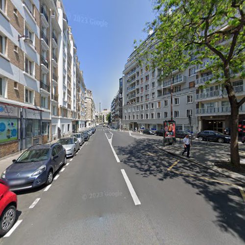 L’avenue Populaire à Paris