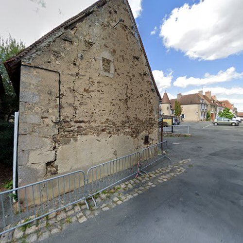 Église catholique Presbytère Boussac