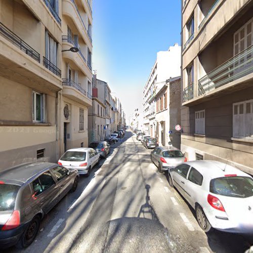 Borne de recharge de véhicules électriques La recharge Station de Recharge Marseille