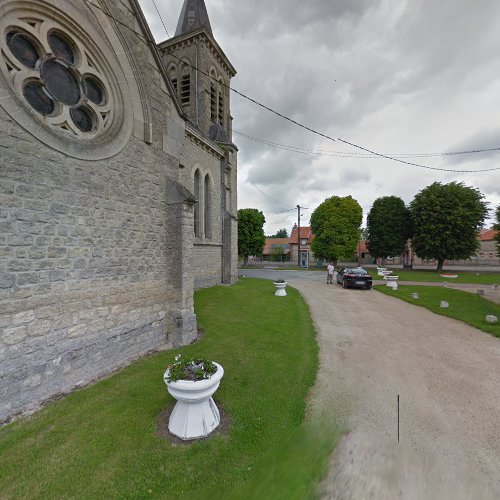 Église Saint-Victor à Orainville