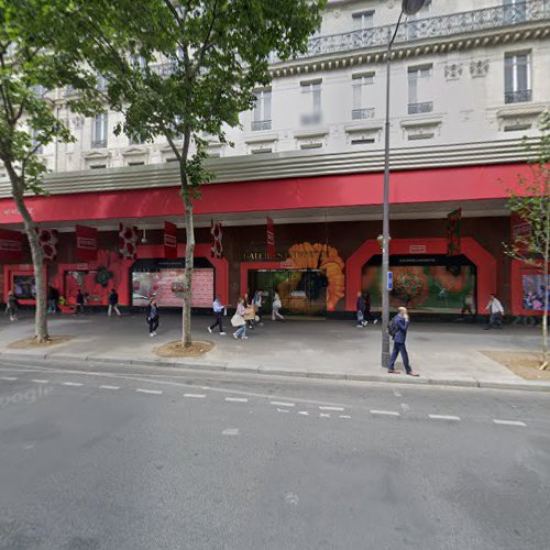 Boutique Roger Vivier Paris