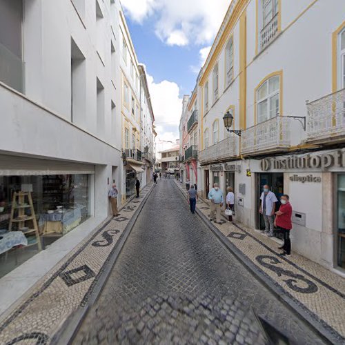 Armazens Arco Iris - Helder Das Neves Paula Escarduça, Lda em Elvas