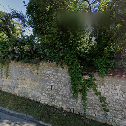 Cimetière à Coulonges-sur-Sarthe