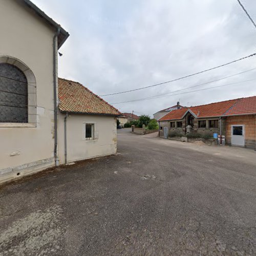 Église à Darney-aux-Chênes