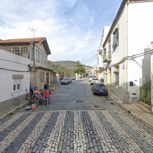 Loja Julio Magalhães & Filhos, Lda. Pinhão