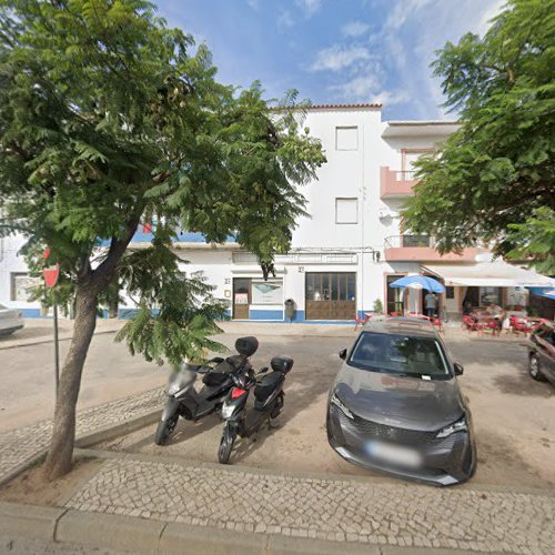 Hélder Estevão Peças para pesados e automóveis em São Bartolomeu de Messines