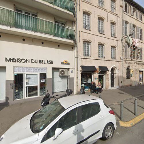 Épicerie Market du port Marseille