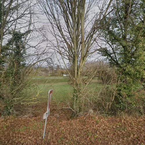 Cimetière à Seuilly