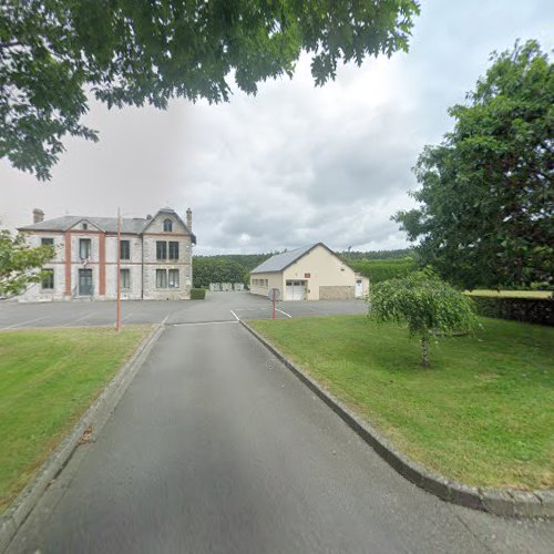 Église Notre-Dame-de-l'Assomption à Perrou