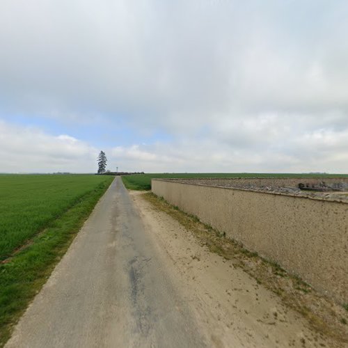 Cimetière à Fruncé