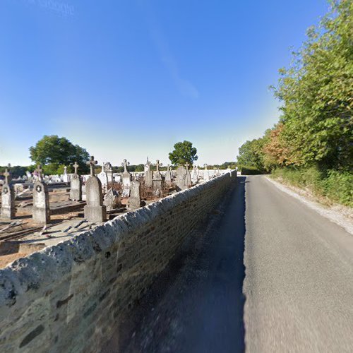 Cimetière à Saint-Bonnet-de-Vieille-Vigne