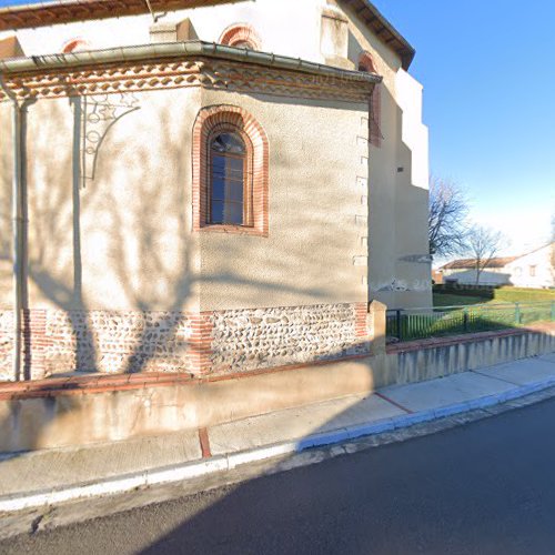 Église Saint Michel. à Mondavezan