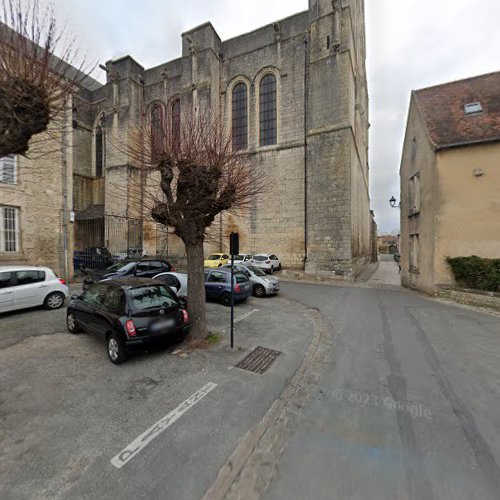 Archevêché de Poitiers à Poitiers