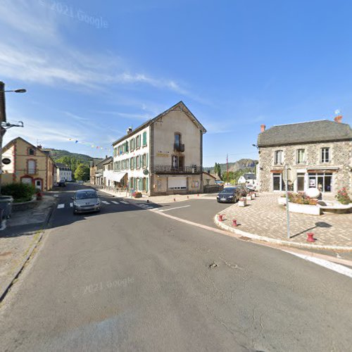 Boulangerie du pont à Neussargues en Pinatelle