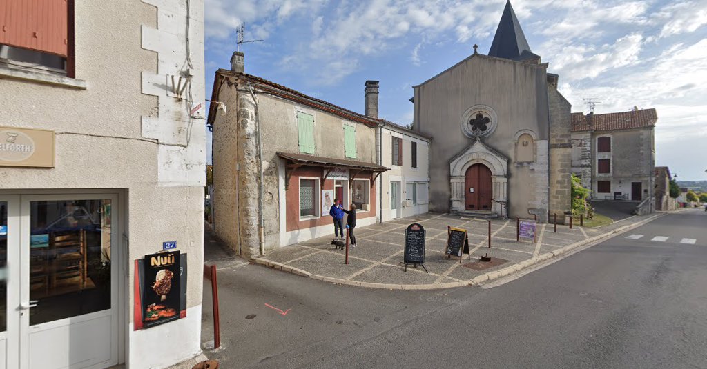 Zenith Vacances à Saint-Séverin (Charente 16)