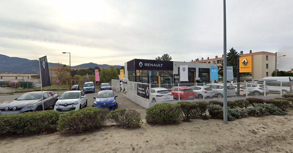 GARAGE à Château-Arnoux-Saint-Auban