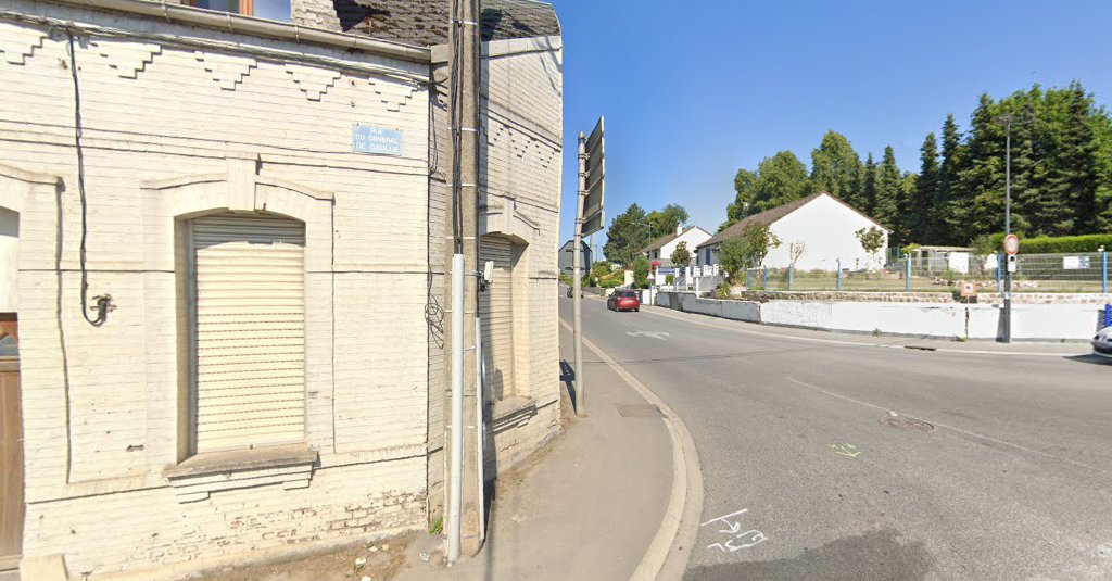 Ici Centre Automobile à Solesmes