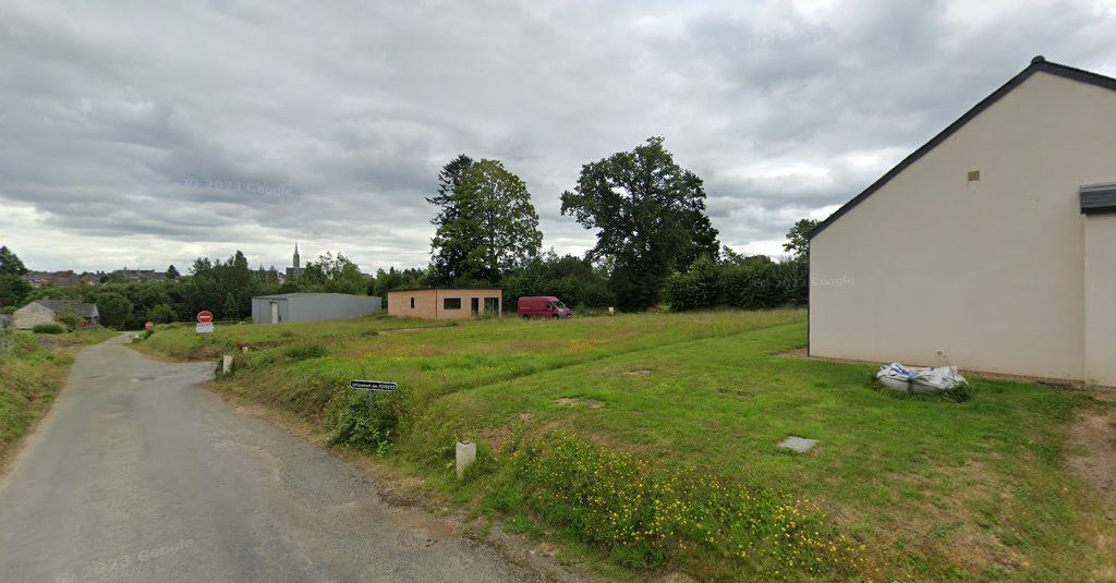 La petite sauvagerie à Saint-Georges-de-Reintembault