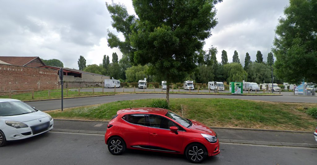 Aire de stationnement et de services pour camping-cars à Saint-Quentin (Aisne 02)