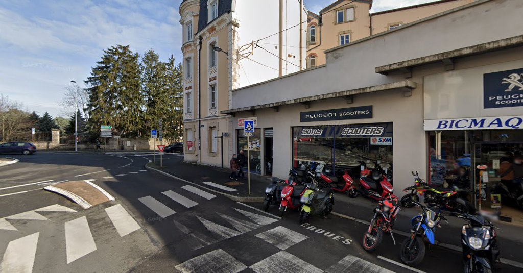 Peugeot Scooters à Mâcon