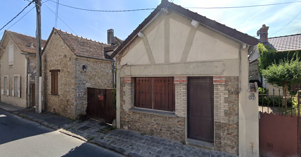 The Barnhouse à Bois-le-Roi