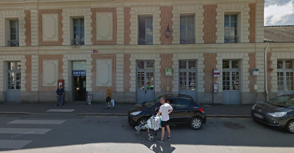 Boutique SNCF à Redon